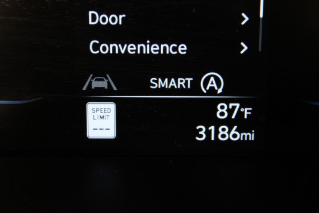 Certified 2026 Hyundai Elantra SE FWD image 27