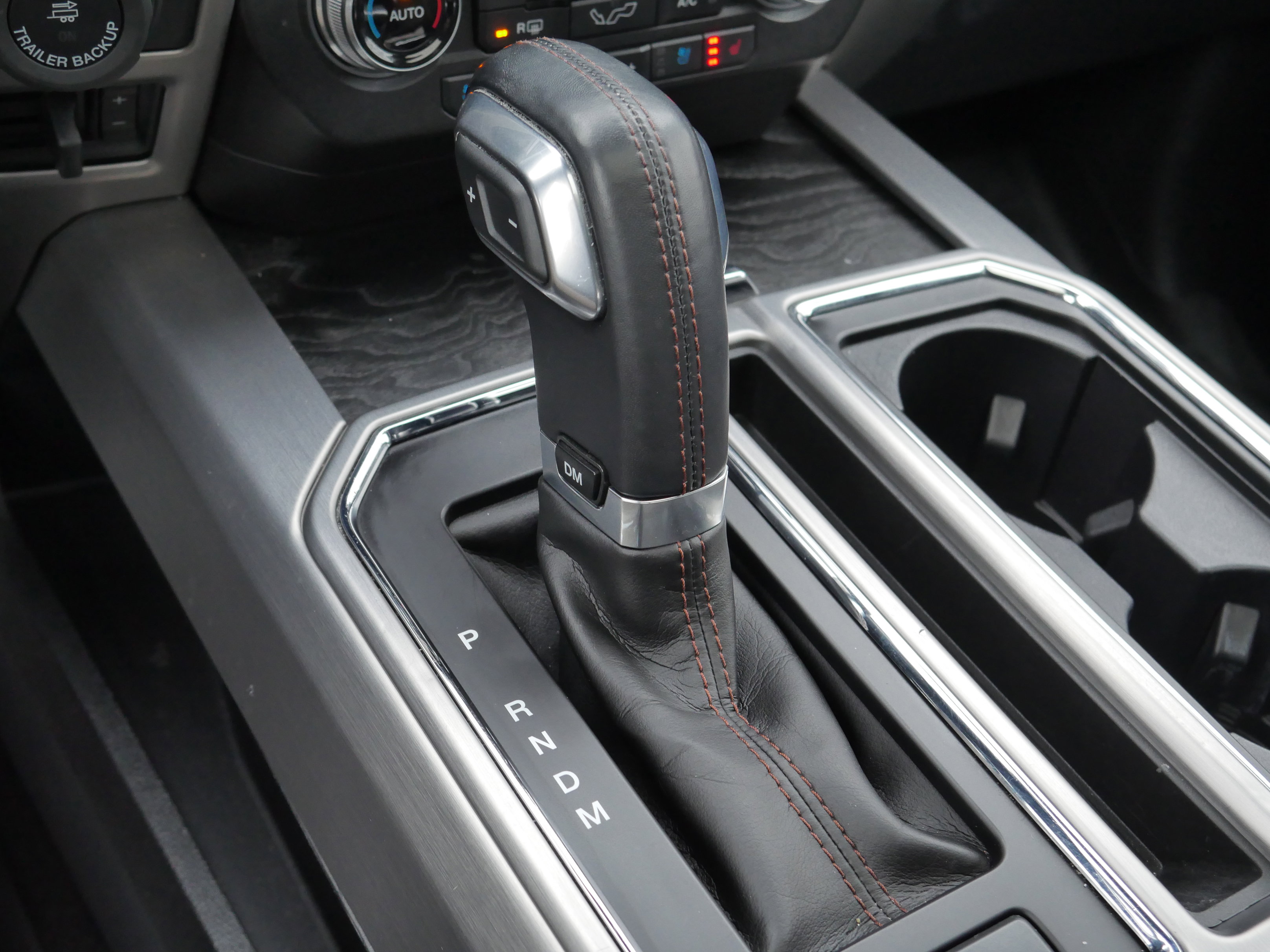 Used 2020 Ford F150 Platinum w/ Equipment Group 701A Luxury image 16