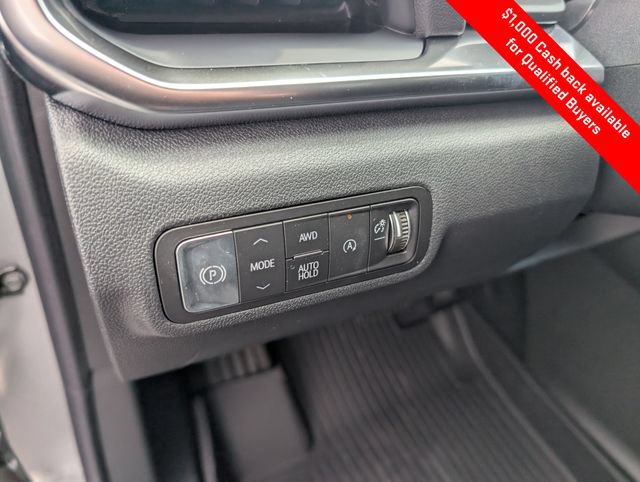 New 2026 GMC Terrain Denali w/ LPO, Black Badging Package AWD/4WD image 16