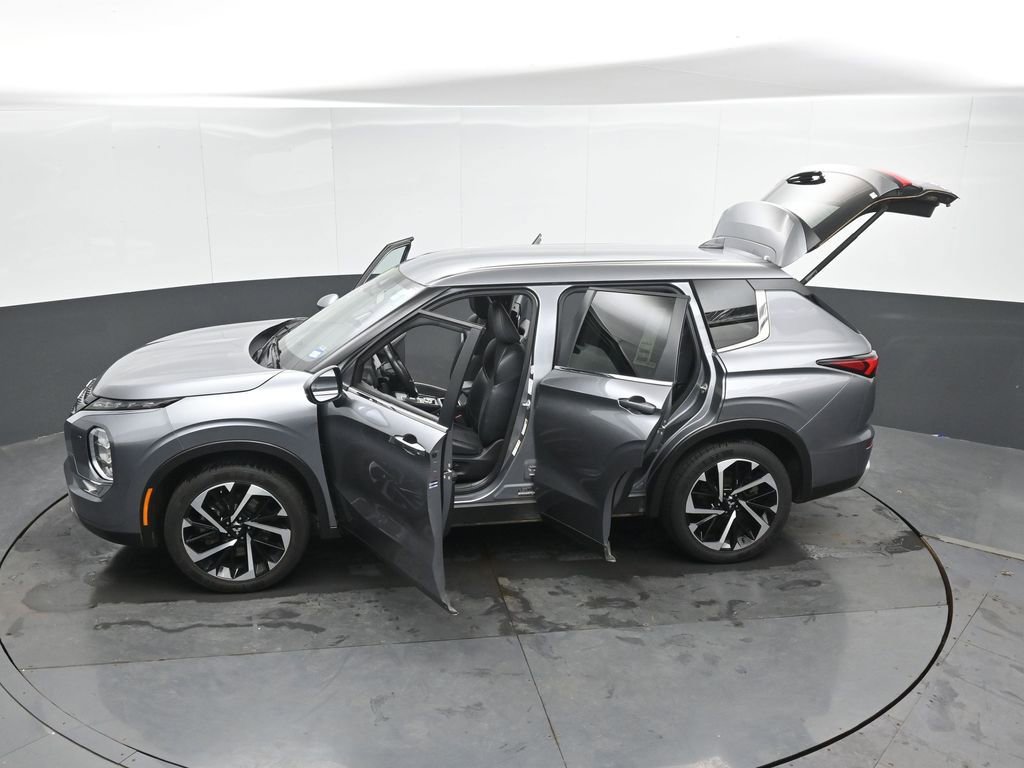 Used 2024 Mitsubishi Outlander SE image 55