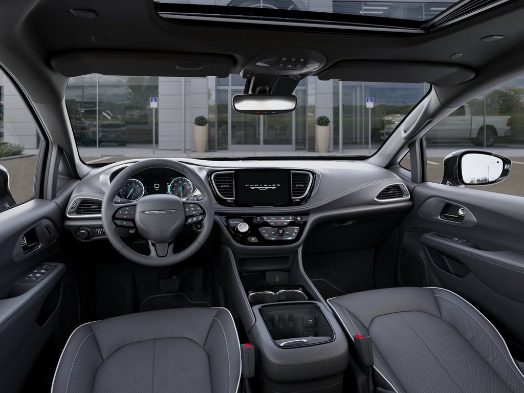 New 2027 Chrysler Pacifica Limited FWD image 14