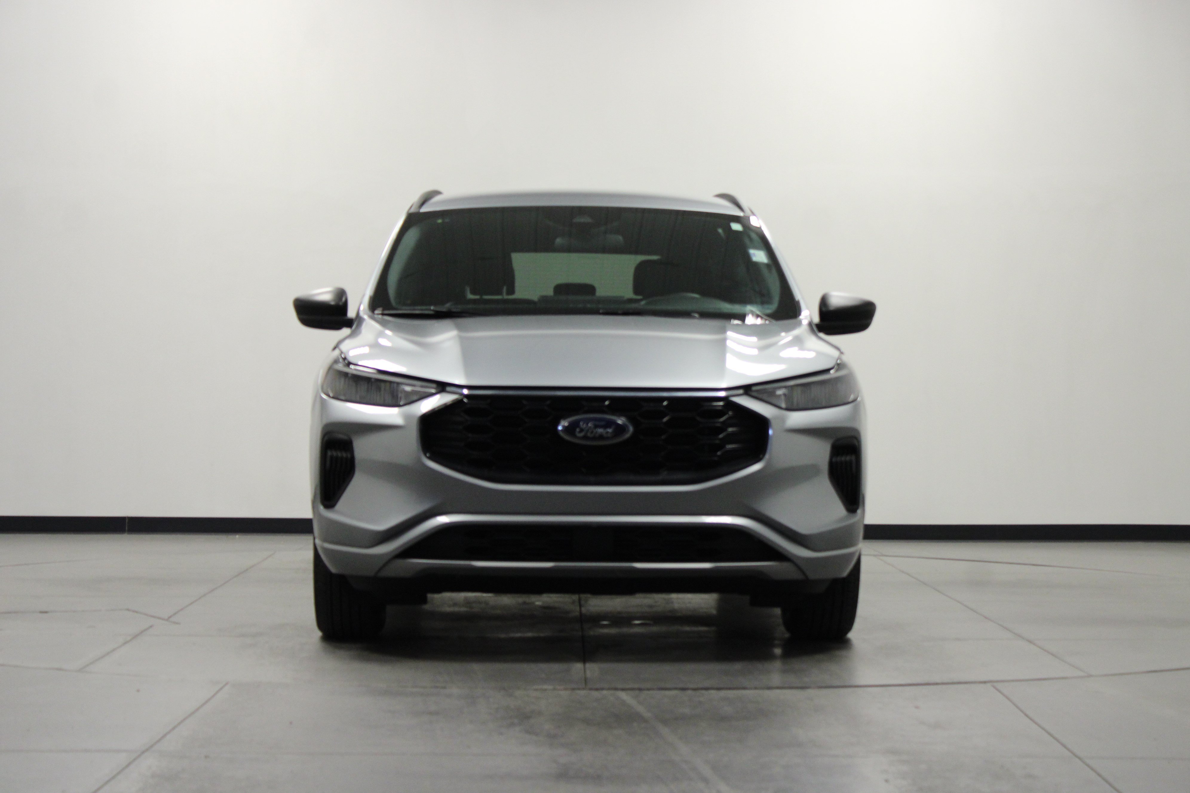 Used 2024 Ford Escape ST-Line w/ Tech Pack #1 FWD image 9