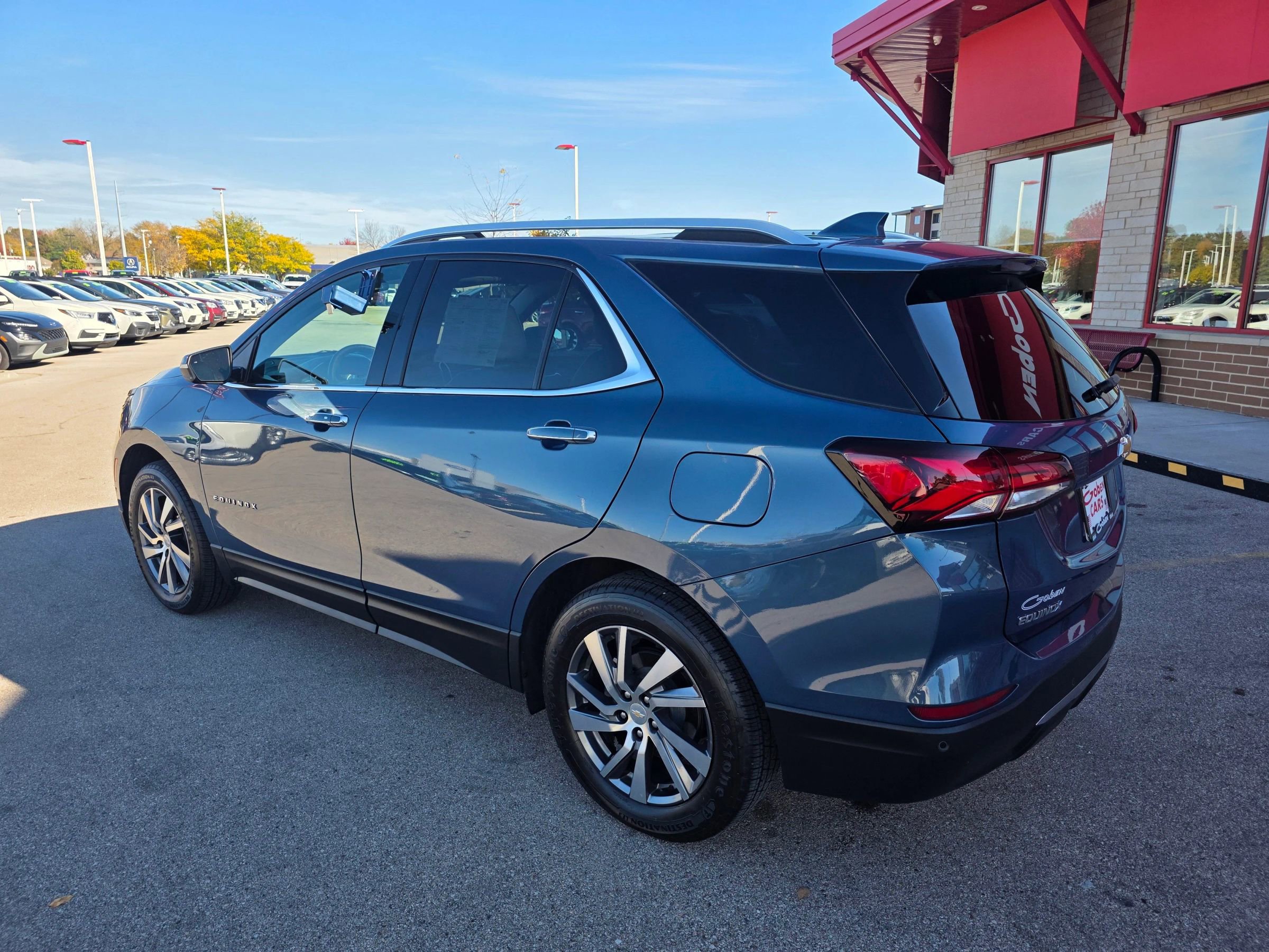 Used 2024 Chevrolet Equinox Premier image 5