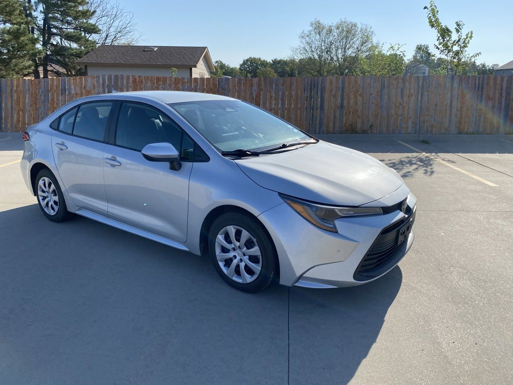 Used 2023 Toyota Corolla LE