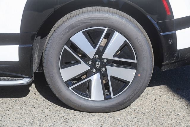 New 2026 Hyundai Ioniq 9 SEL image 12