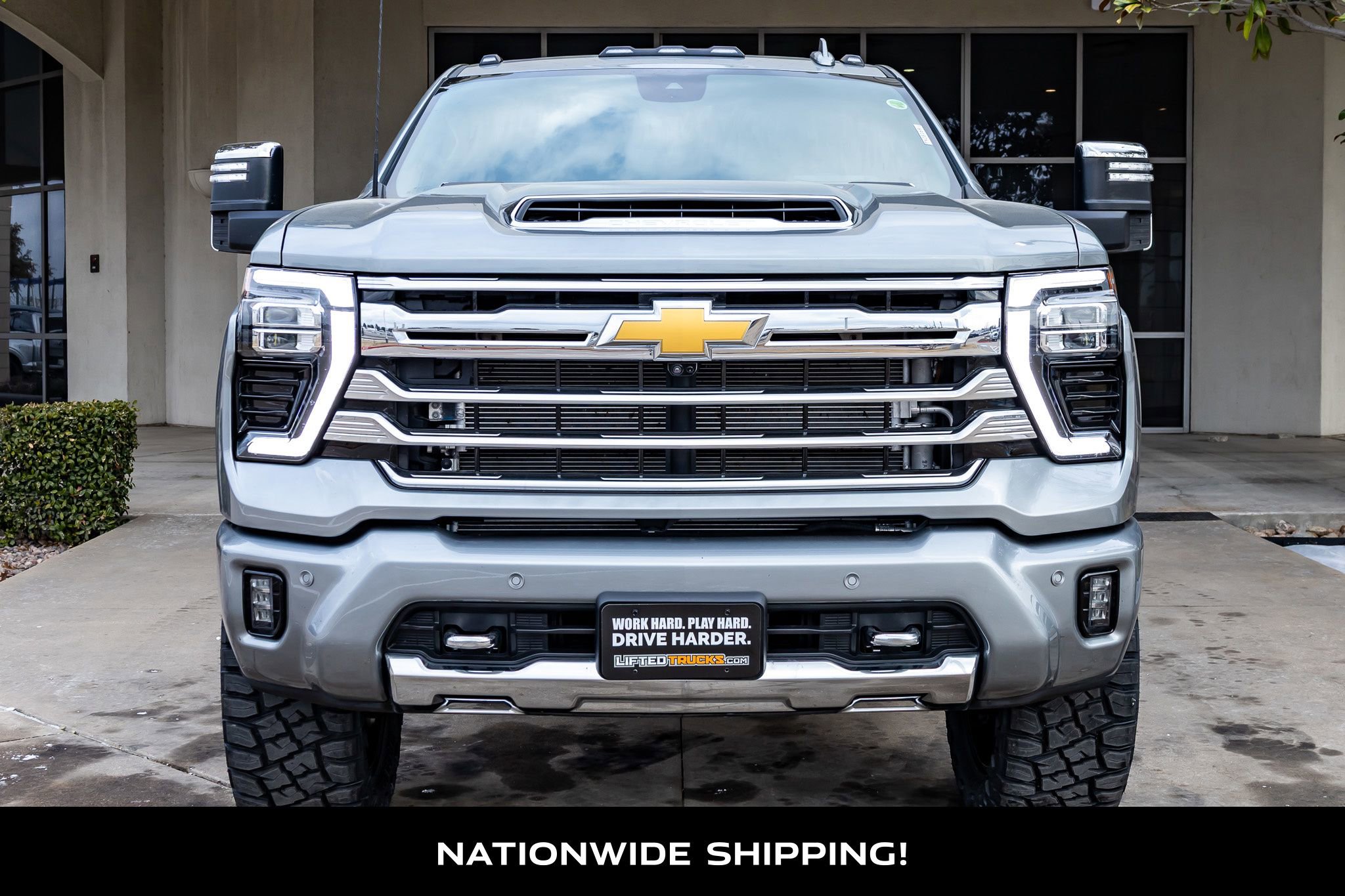 Used 2024 Chevrolet Silverado 3500 High Country w/ High Country Premium Package image 4