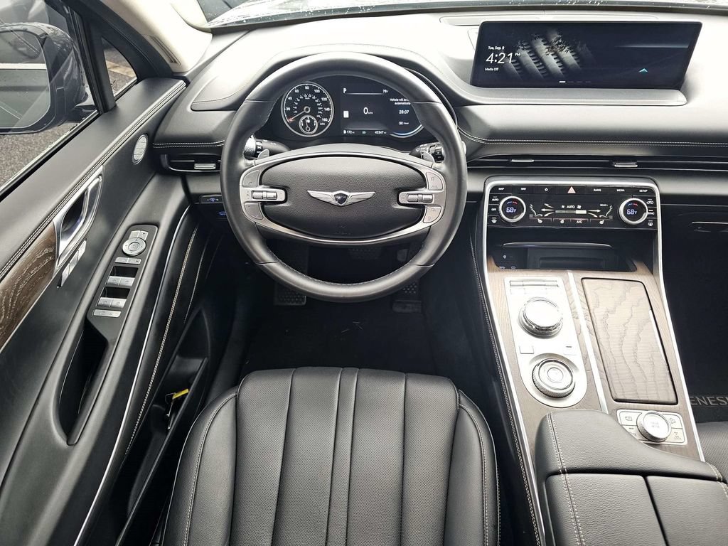 Used 2024 Genesis GV80 2.5T AWD/4WD image 16