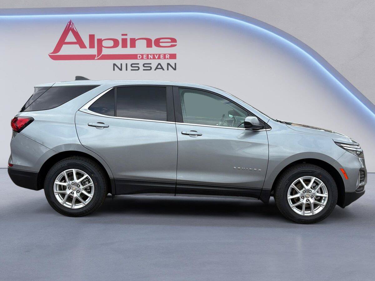 Used 2024 Chevrolet Equinox LT AWD/4WD image 6