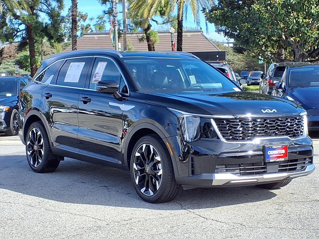 Used 2025 Kia Sorento EX w/ Panoramic Sunroof Package image 33