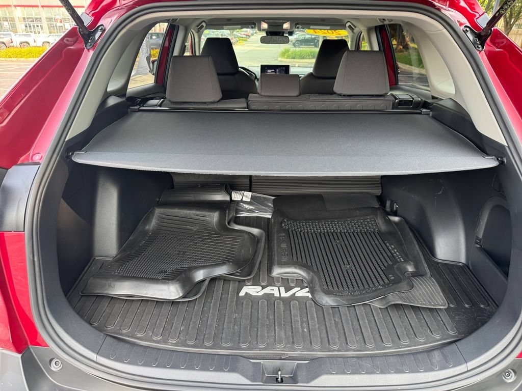 Used 2024 Toyota RAV4 XLE w/ Weather Package AWD/4WD image 16