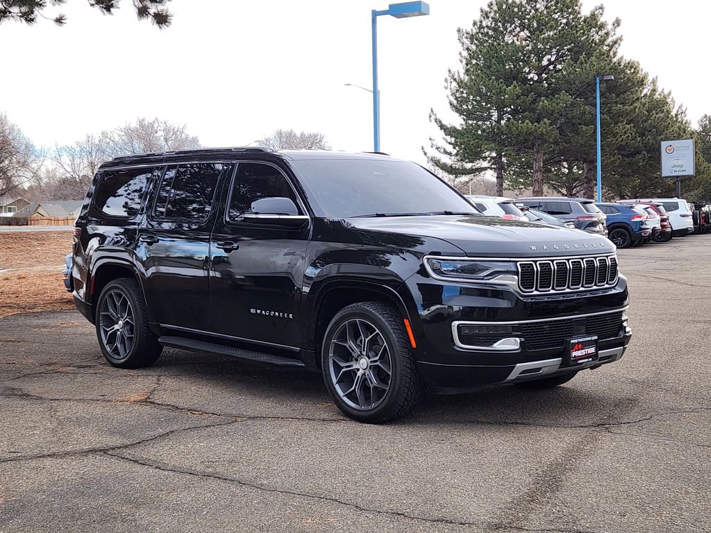 Used 2023 Jeep Wagoneer Series II image 1