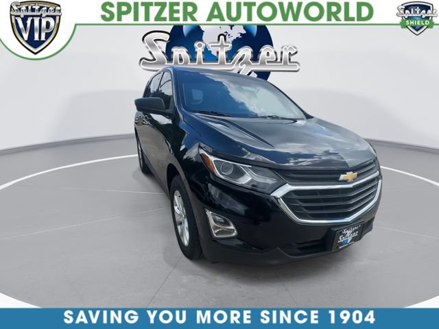 Used 2018 Chevrolet Equinox LS AWD/4WD image 2