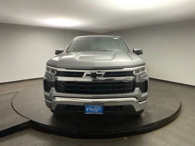 New 2026 Chevrolet Silverado 1500 LT w/ LPO, Dark Essentials Package image 2