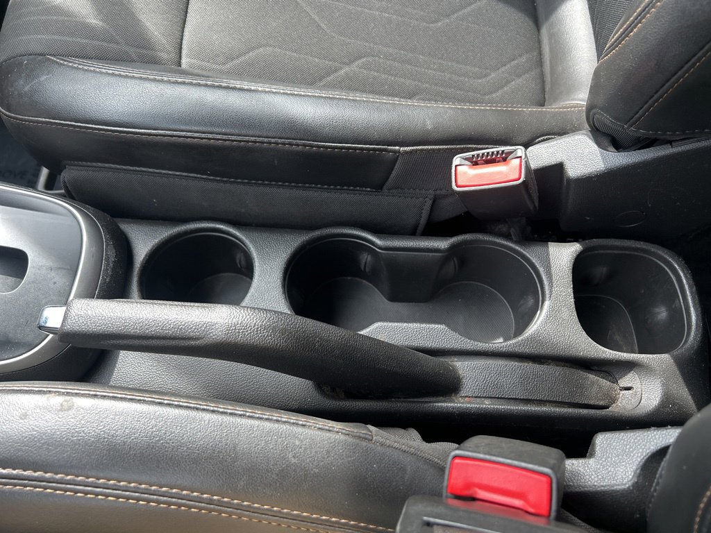 Used 2022 Chevrolet Trax LT w/ LT Convenience Package image 33