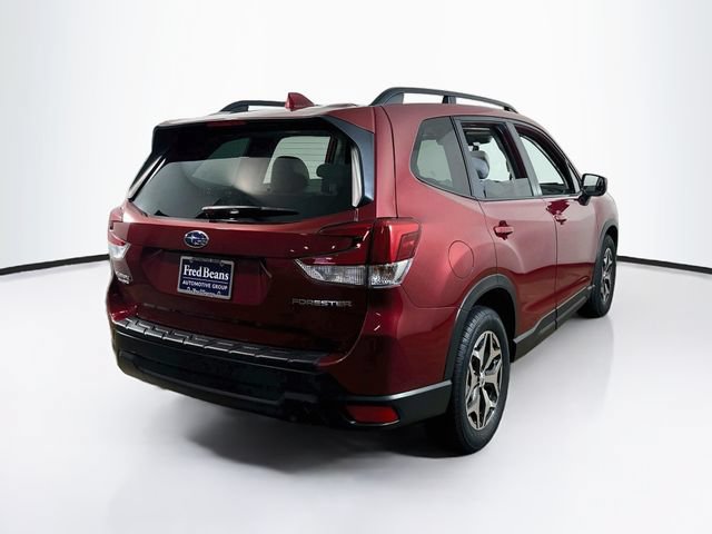 Used 2019 Subaru Forester Premium AWD/4WD image 13