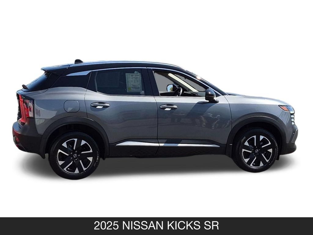 Certified 2025 Nissan Kicks SR FWD image 6