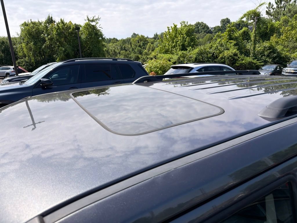 Used 2015 Jeep Patriot High Altitude FWD image 11
