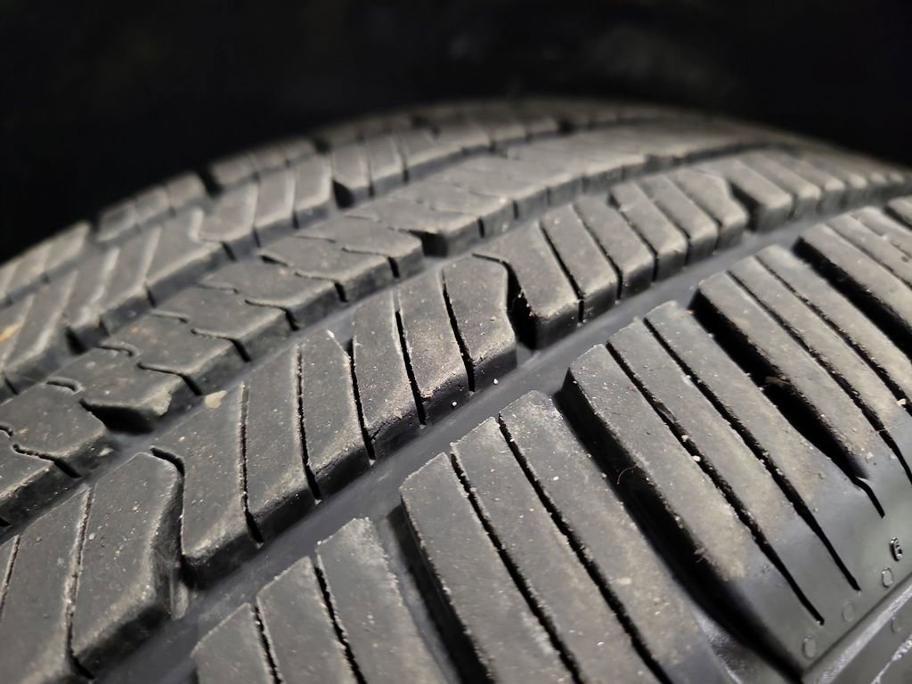 Used 2020 Jeep Cherokee Latitude Plus image 12