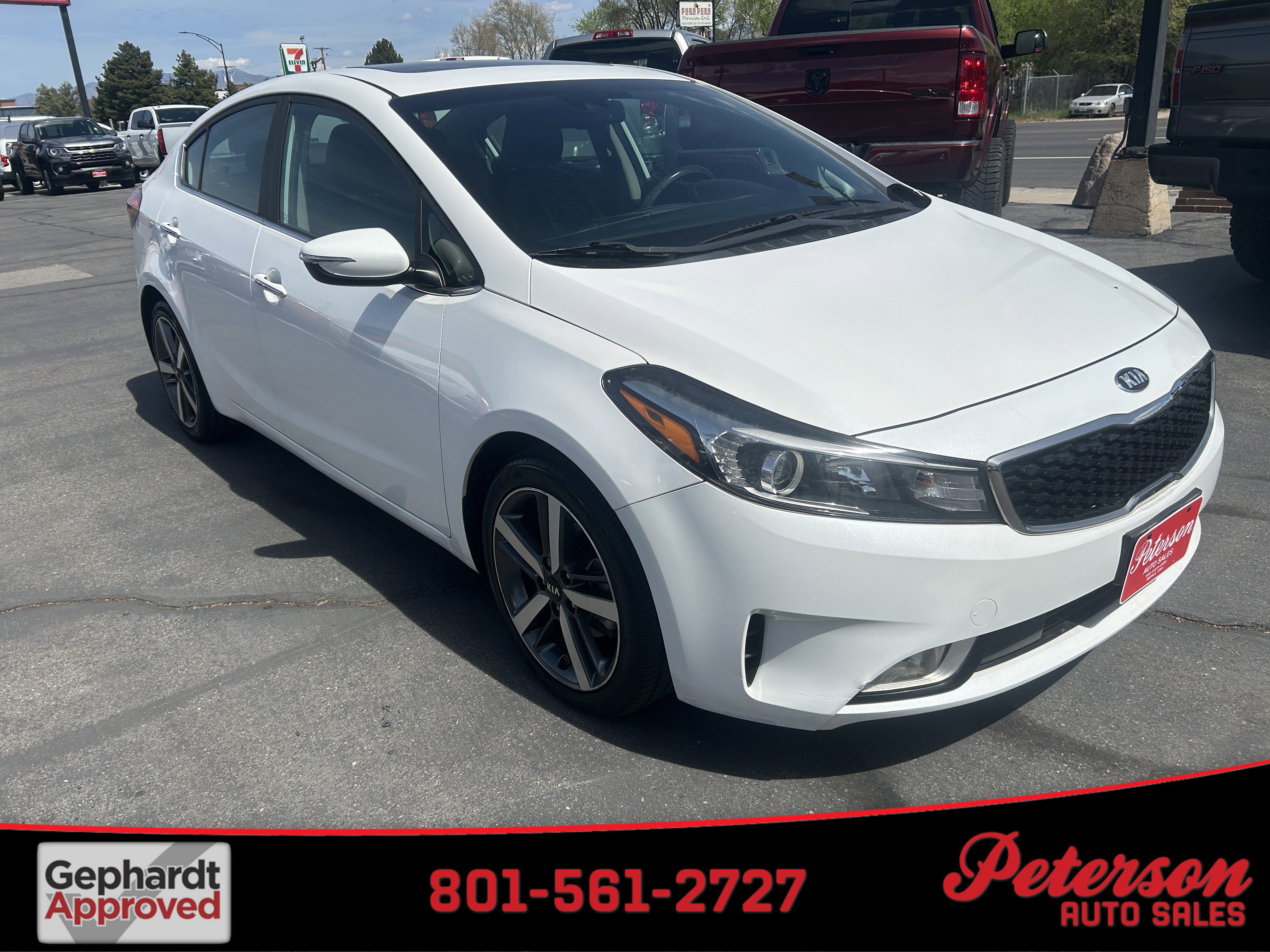 Used 2018 Kia Forte EX w/ EX Premium Plus Package FWD image 1