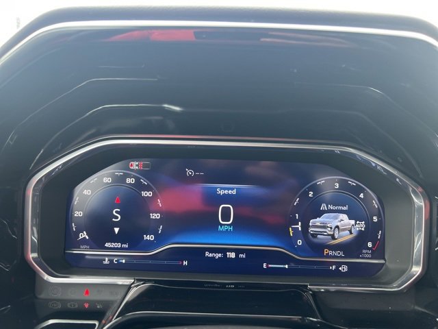 Used 2024 Chevrolet Silverado 1500 RST image 17