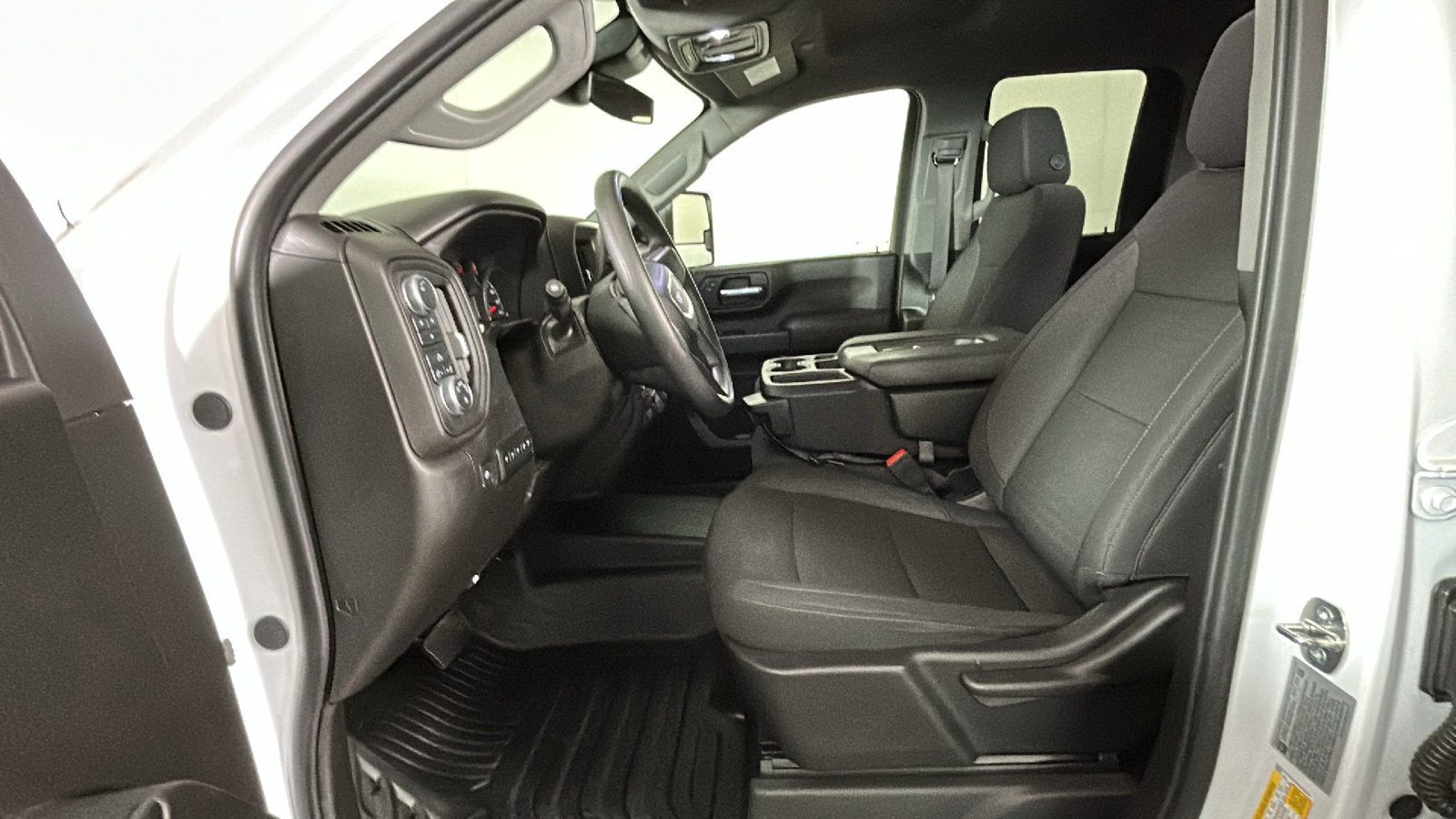 Used 2024 GMC Sierra 2500 Pro w/ Convenience Package AWD/4WD image 13