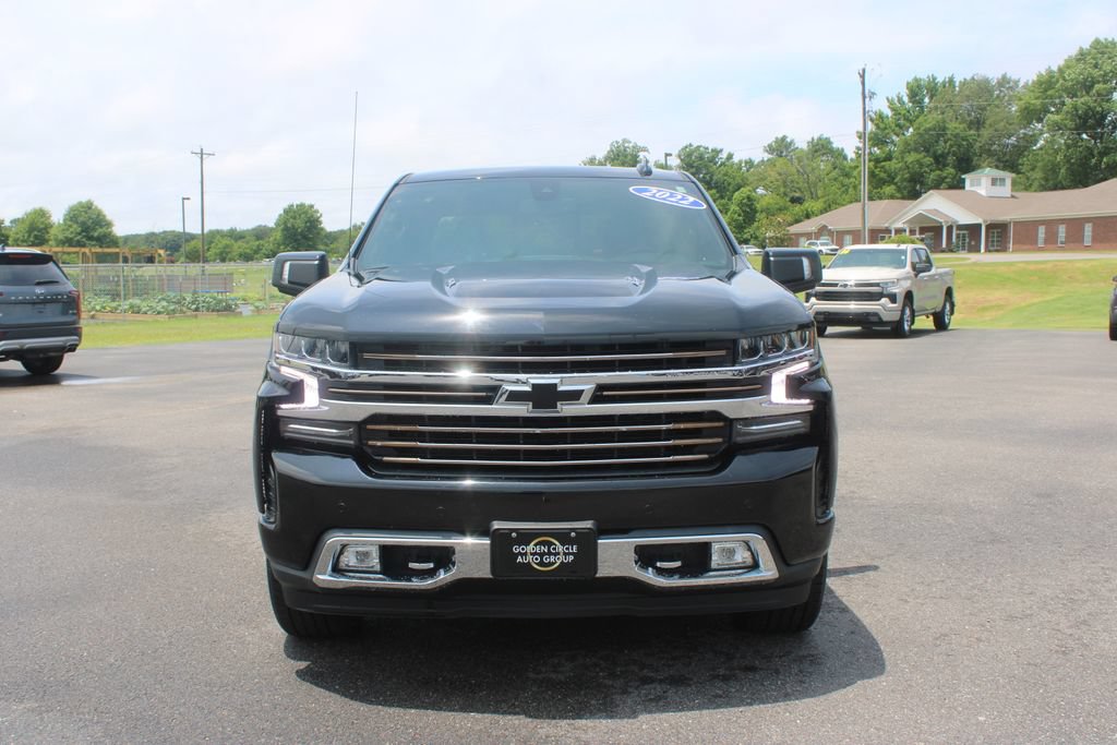 Used 2022 Chevrolet Silverado 1500 High Country w/ Safety Package II AWD/4WD image 3