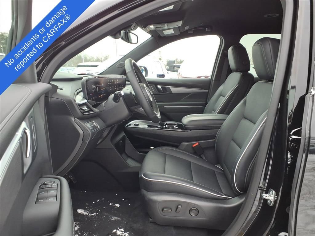 Used 2025 Buick Enclave Preferred image 17