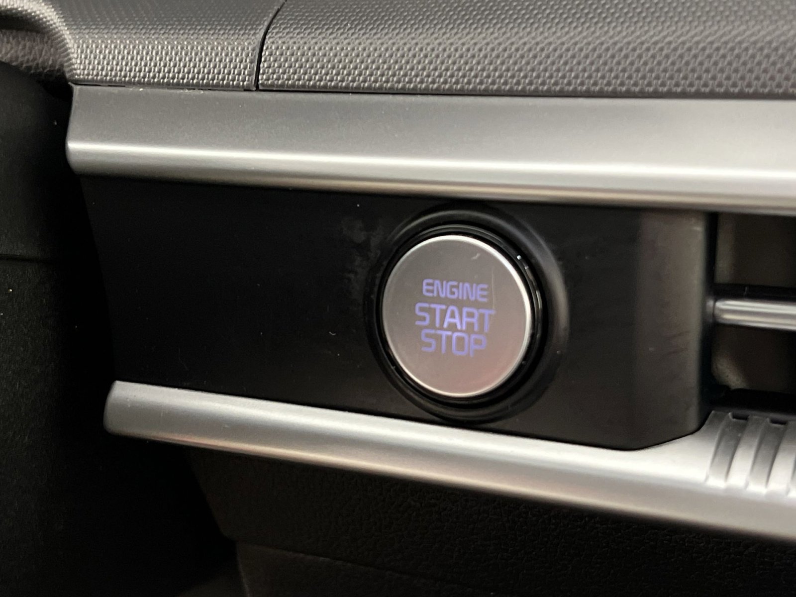 Used 2023 Kia K5 GT-Line image 34