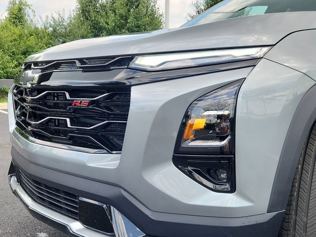 New 2027 Chevrolet Equinox RS w/ Safety and Technology Package FWD image 10