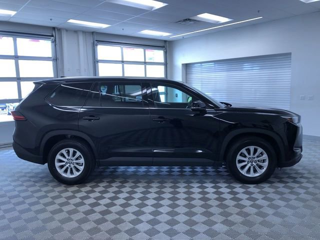 Used 2026 Toyota Grand Highlander AWD image 36