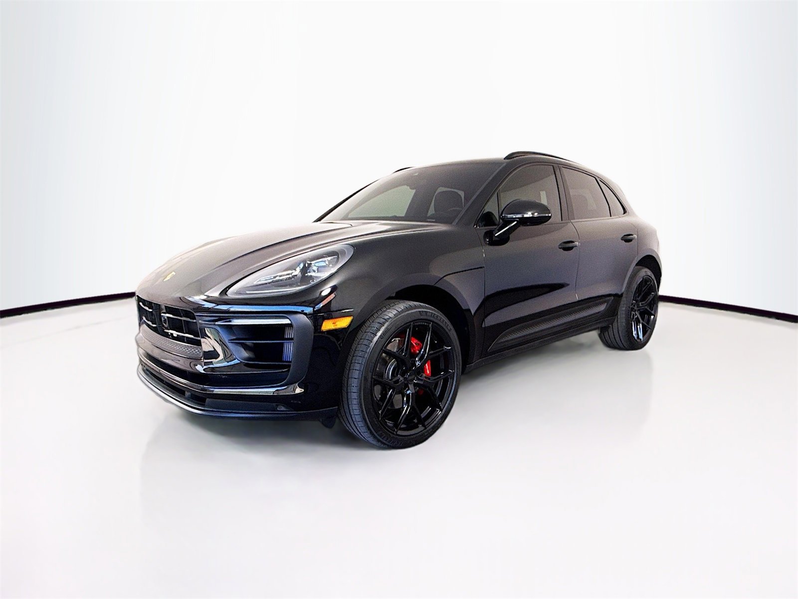 Used 2023 Porsche Macan S image 1