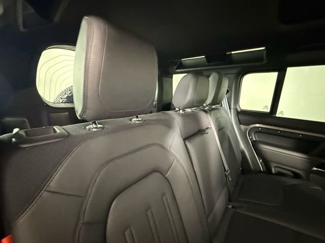 Used 2021 Land Rover Defender 110 X image 31