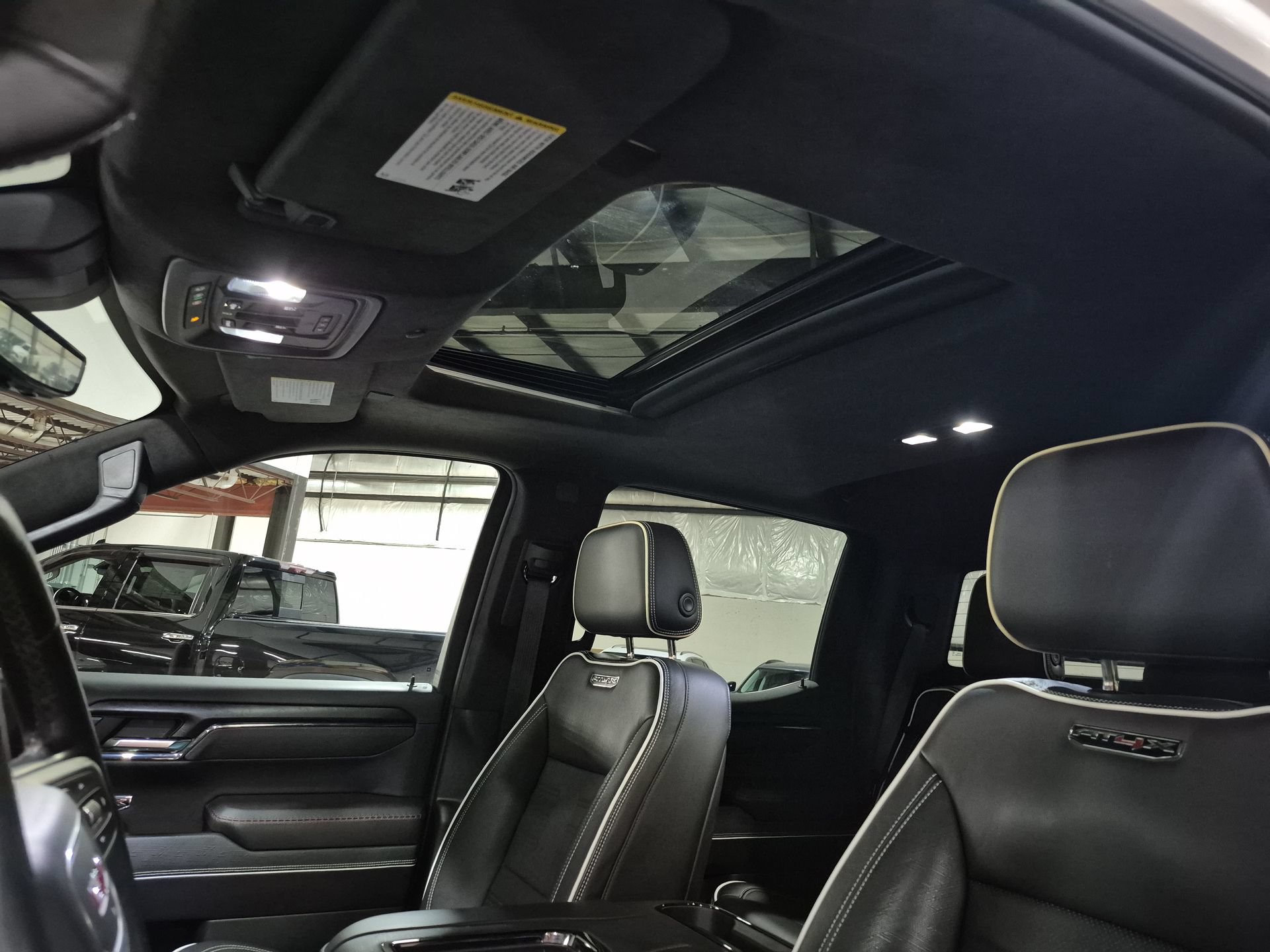 Used 2022 GMC Sierra 1500 AT4X AWD/4WD image 21