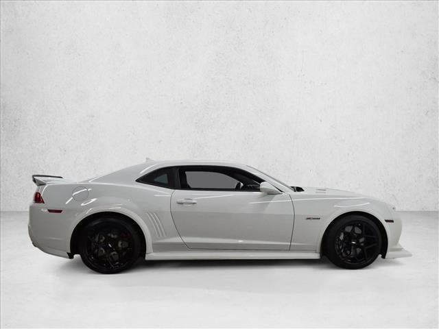 Used 2015 Chevrolet Camaro Z/28 RWD image 4