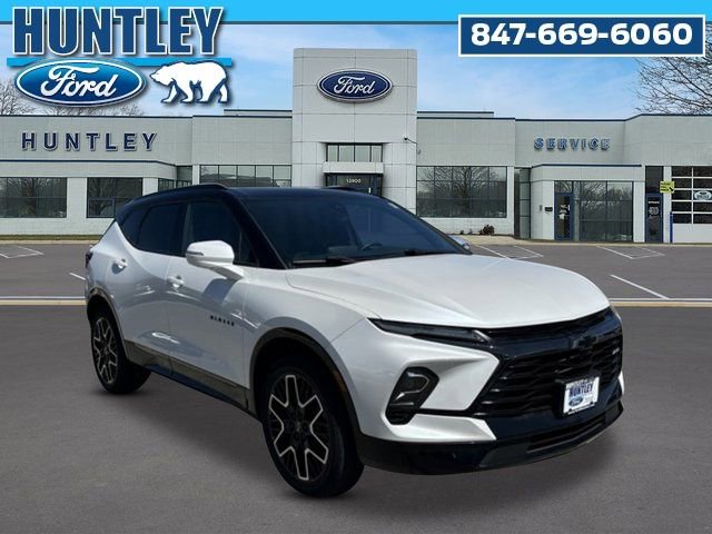 Used 2023 Chevrolet Blazer RS w/ Driver Confidence II Package AWD/4WD image 4