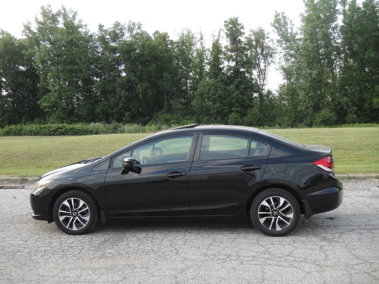 Used 2015 Honda Civic EX image 5