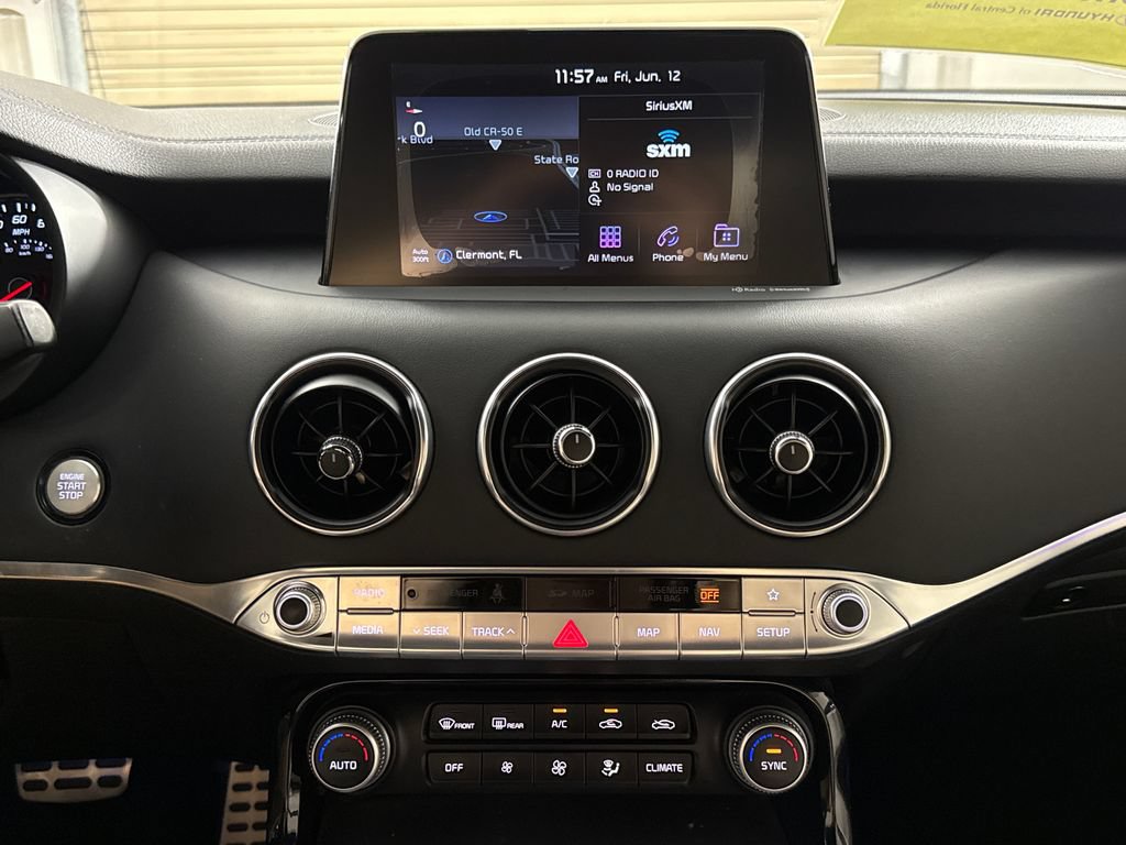 Used 2018 Kia Stinger GT2 AWD/4WD image 17