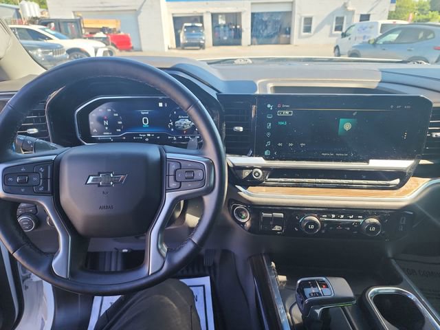 Used 2023 Chevrolet Silverado 1500 RST w/ Rally Edition AWD/4WD image 25
