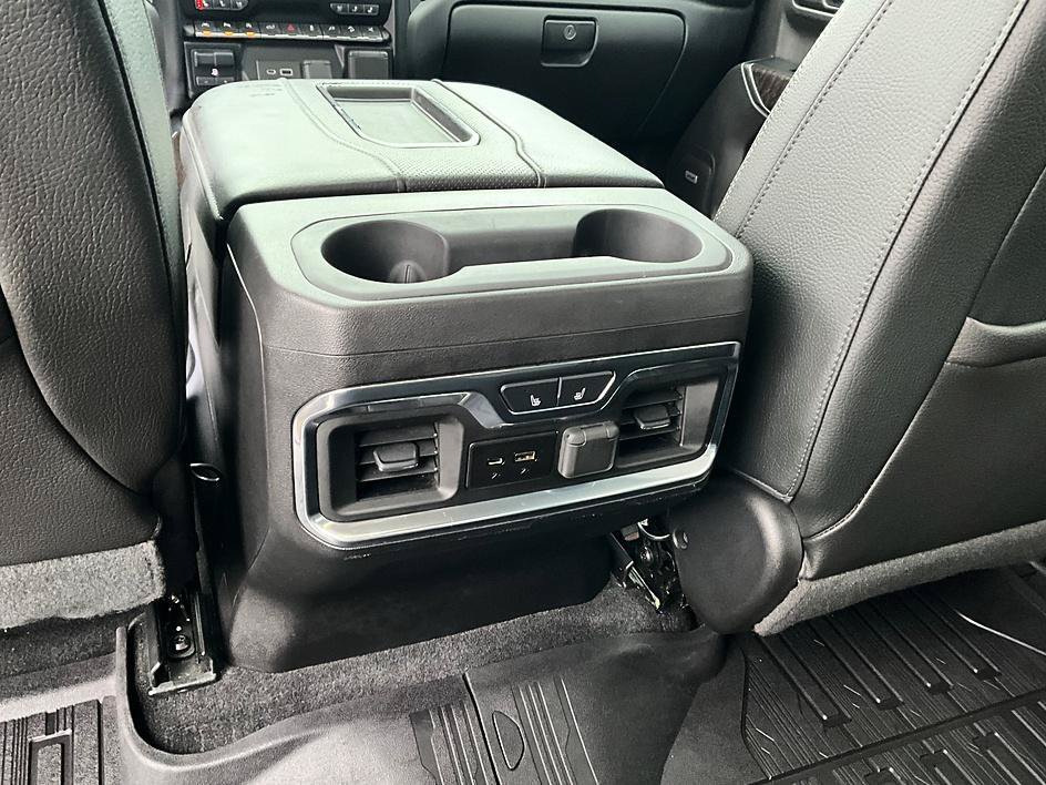 Used 2019 GMC Sierra 1500 Denali w/ Denali Ultimate Package AWD/4WD image 35