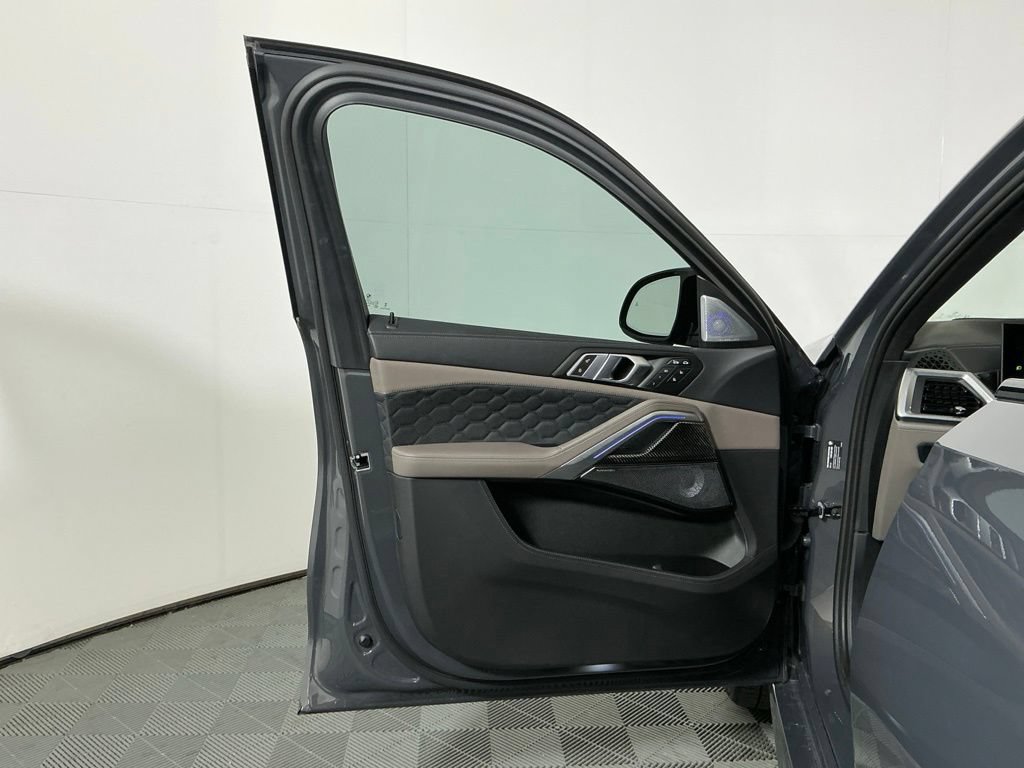 Used 2024 BMW X6 M Competition w/ Executive Package AWD/4WD image 19