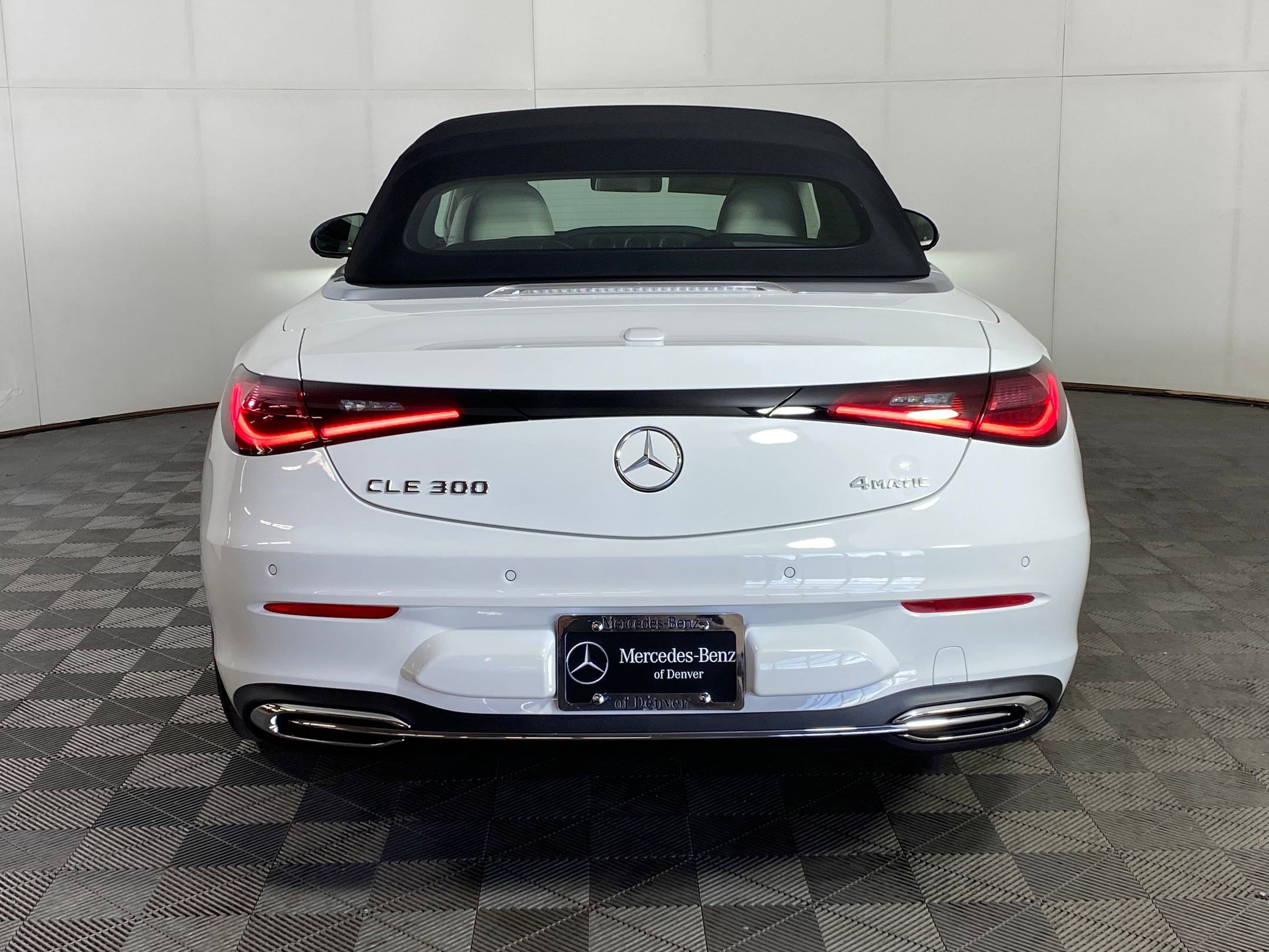 New 2026 Mercedes-Benz CLE 300 4MATIC Cabriolet image 10