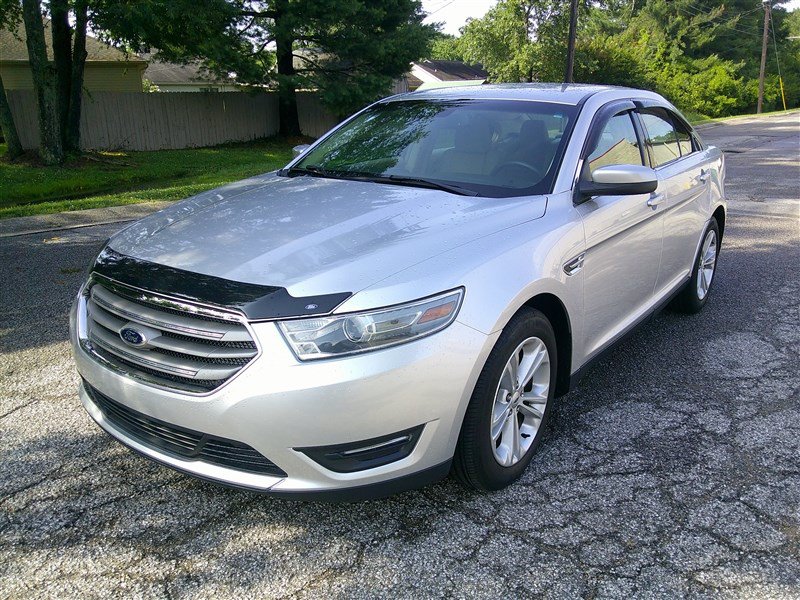 Used 2013 Ford Taurus SEL