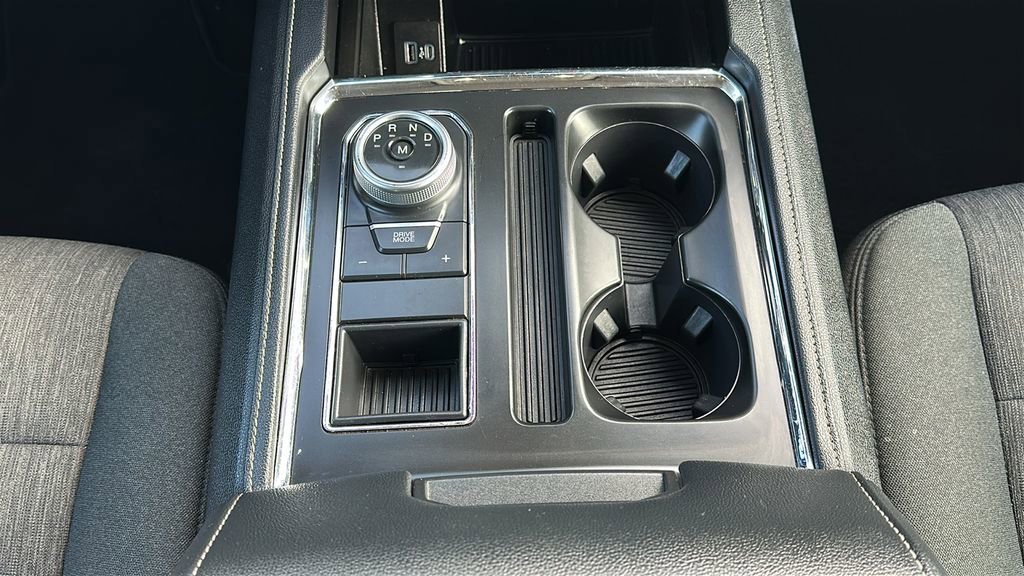 Used 2022 Ford Expedition XLT image 27