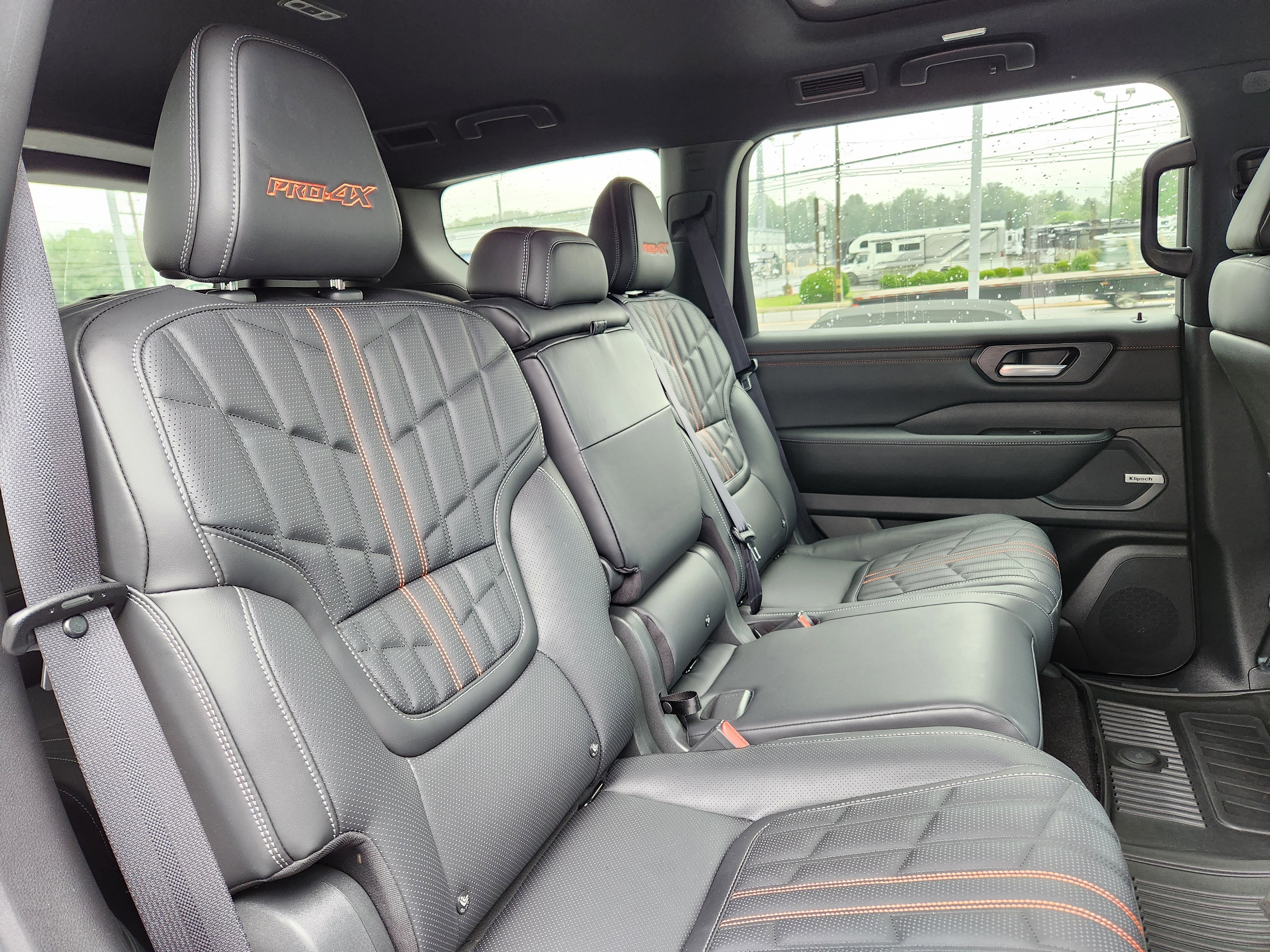 Used 2025 Nissan Armada PRO-4X w/ Pro-4X Premium Package AWD/4WD image 16