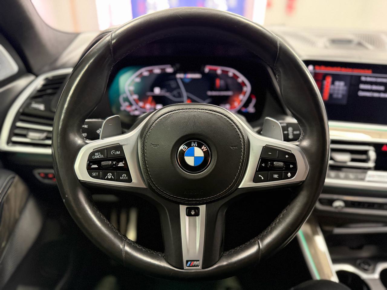 Used 2020 BMW X5 M50i w/ Executive Package image 18