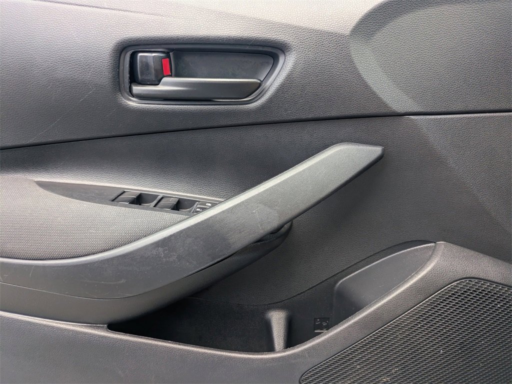 Used 2023 Toyota Corolla LE image 20