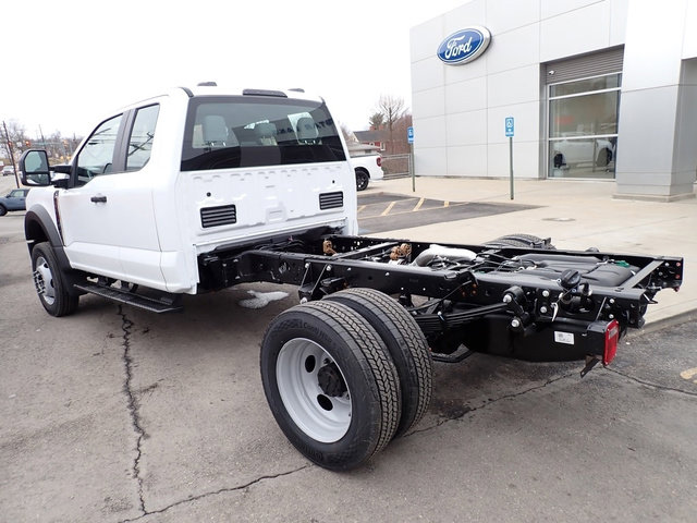 New 2026 Ford F550 4x4 Supercab Super Duty image 4