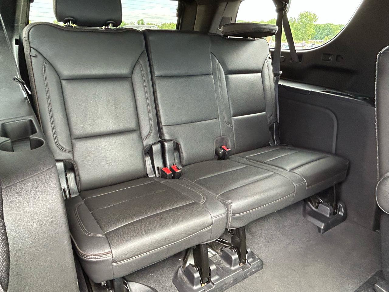 Used 2021 Chevrolet Suburban High Country AWD/4WD image 13