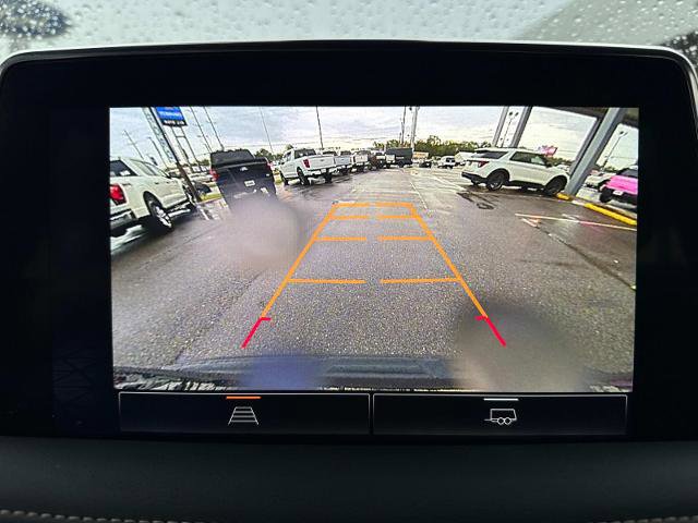 Used 2022 GMC Yukon XL SLT image 26