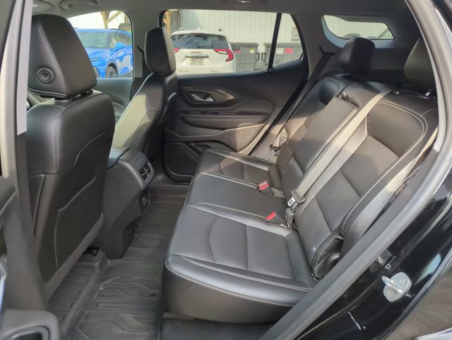 Used 2022 GMC Terrain SLT w/ LPO, Floor Liner Package image 29